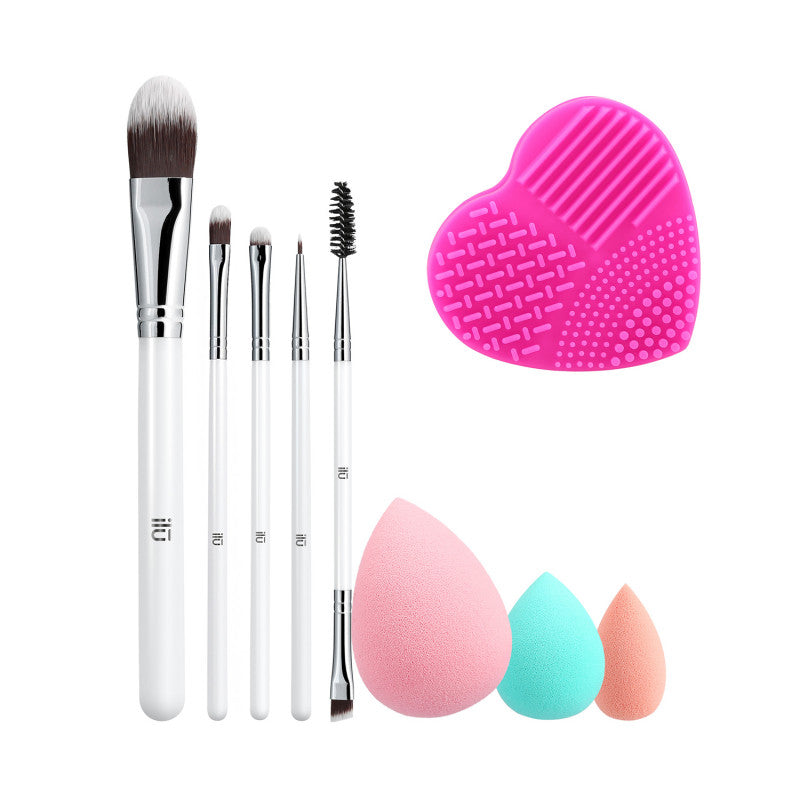 ilū Liquid Therapy - Sada štětců na make-up a příslušenství