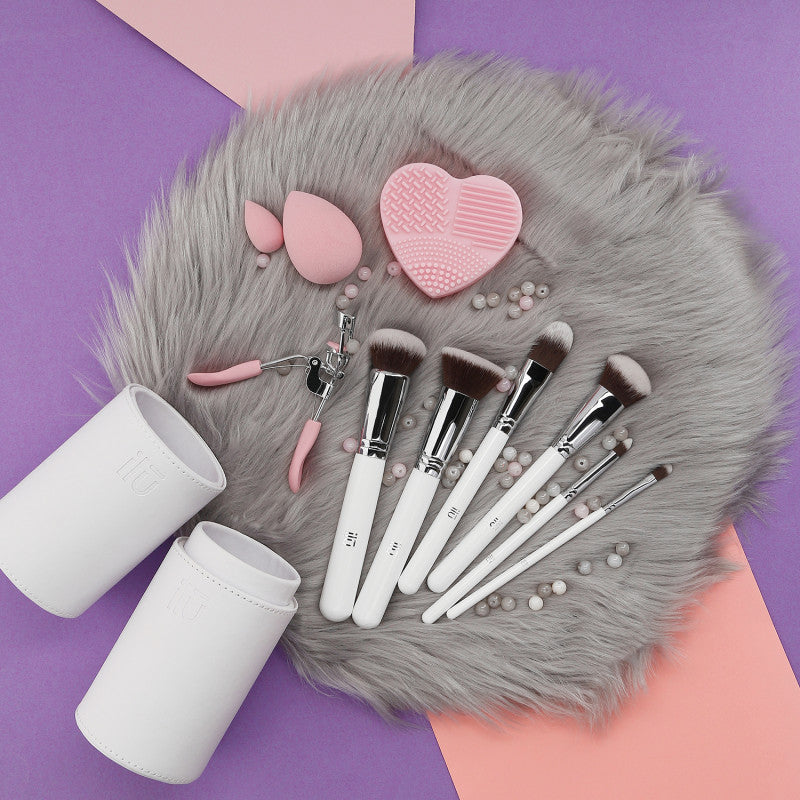 ilū Pink Is An Attitude - Zestaw pędzli i akcesoriów do makijażu #4